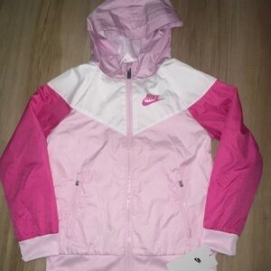 Girls Nike lightweight jacket size 7